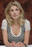 Rosamund-Pike-Photos.jpg