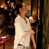 celeb-LucyLiu1a.gif