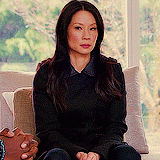 celeb-LucyLiu1b.gif