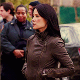 celeb-LucyLiu1c.gif