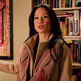 celeb-LucyLiu1i.gif