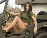 jeep-australia-bikini-girl.jpg