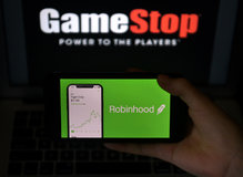 robinhood-sequoia-gamestop-stocks-block.jpg