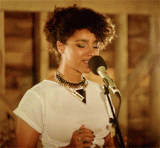 biracial-LianneLaHavas3a.gif