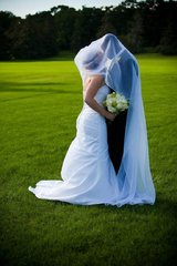 00af7571e535228c4f91f2797a7a5c81--romantic-wedding-photos-romantic-weddings.jpg