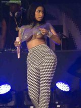 Nicki Minaj @ The Hot-97 Summer Jam in New Jersey (8a).jpeg