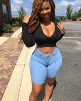 Raven Buchana aka Ravie Loso Thick Honey (29).jpg