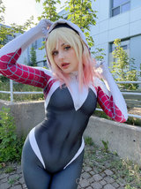 RiCare_Spidergwen_2.jpg