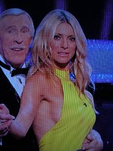 tess daly yellow dress 1.jpg