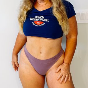 Supremehotwife