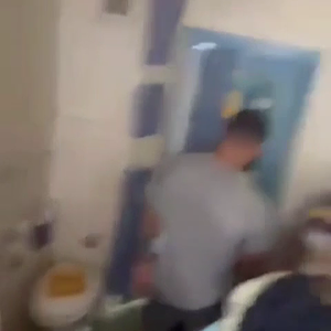 UK Prison Guard Fucked by an Inmate